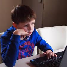 Los hijos y el internet. ¿Qué contenido es apropiado de acuerdo a su edad?