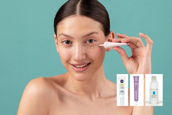 Mujer aplica contorno de ojos en puntos para su rutina minimalista de mamá; incluye ejemplos de cremas para el cuidado facial.